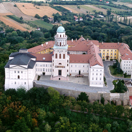 Menj ide: Pannonhalmi Főapátsági Levéltár